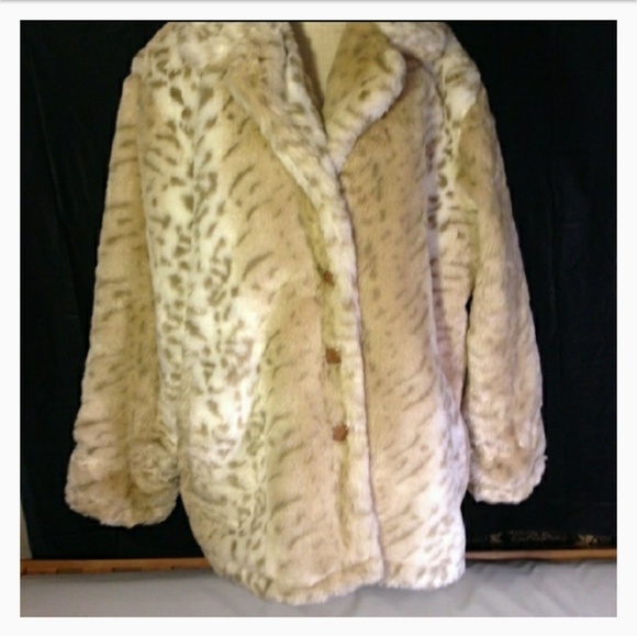 🆕Luxurious warm cozy coat, faux fur fully lined - Picture 3 of 10